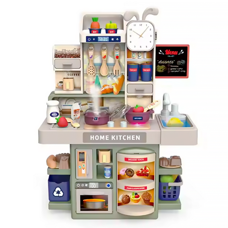 Plastic kitchen with 37 pieces